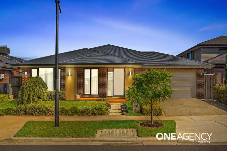Main view of Homely house listing, 29 Bromley Circuit, Thornhill Park VIC 3335