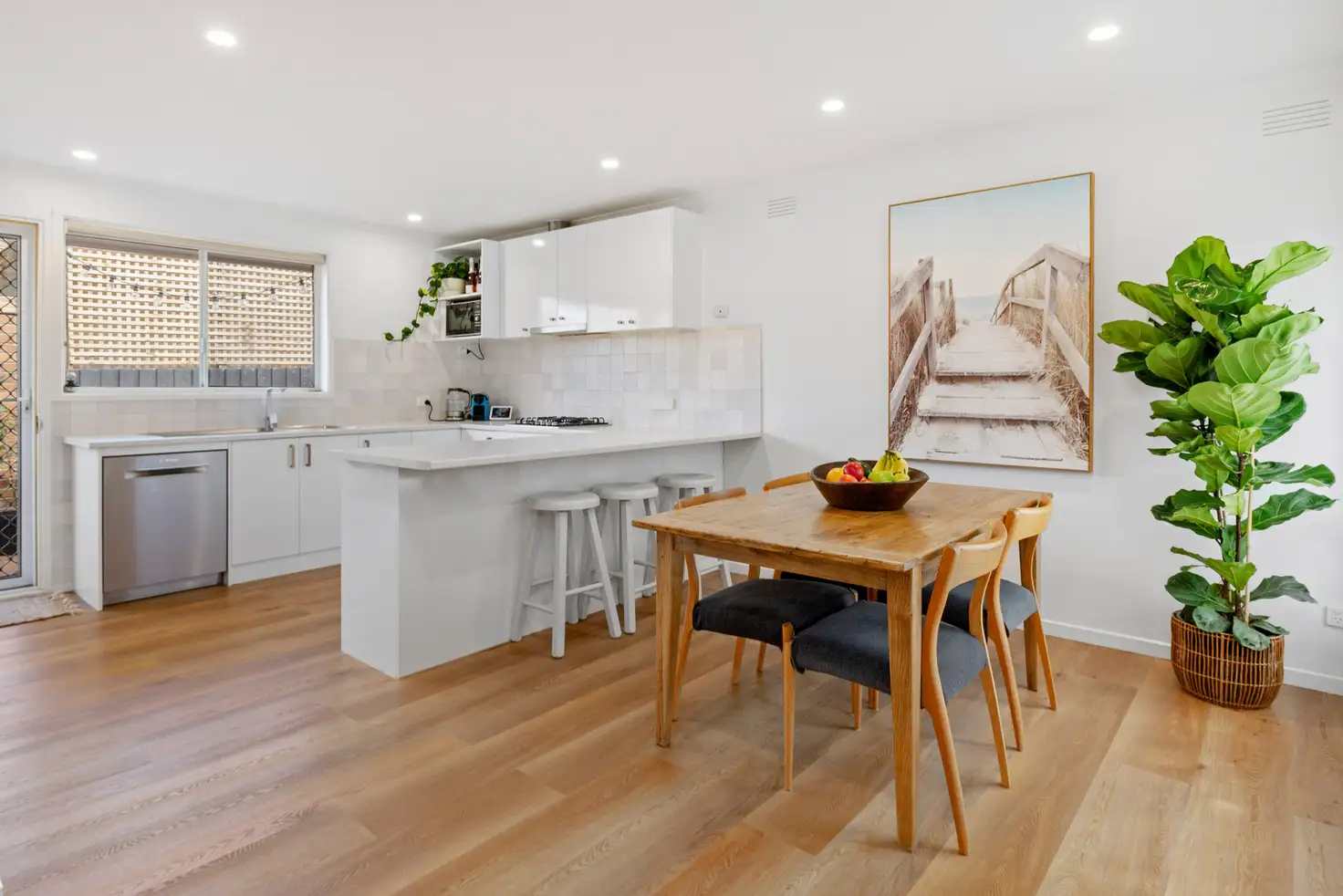 Main view of Homely unit listing, 4/11-13 Johns Road, Mornington VIC 3931