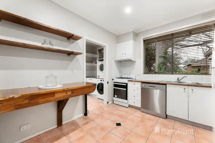 Fifth view of Homely unit listing, 300 Warrigal Road, Cheltenham VIC 3192