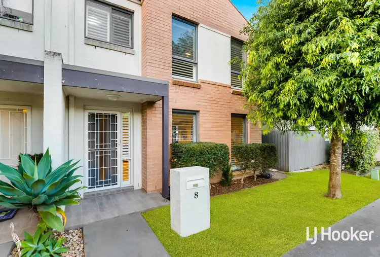 Main view of Homely townhouse listing, 8 Somersby Circuit, Acacia Gardens NSW 2763