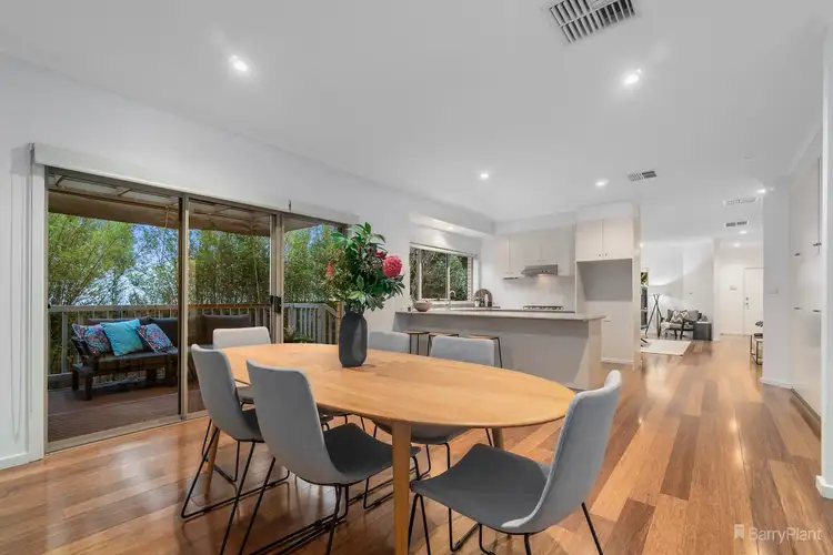 Fifth view of Homely unit listing, 2/24 Westwood Drive, Bulleen VIC 3105