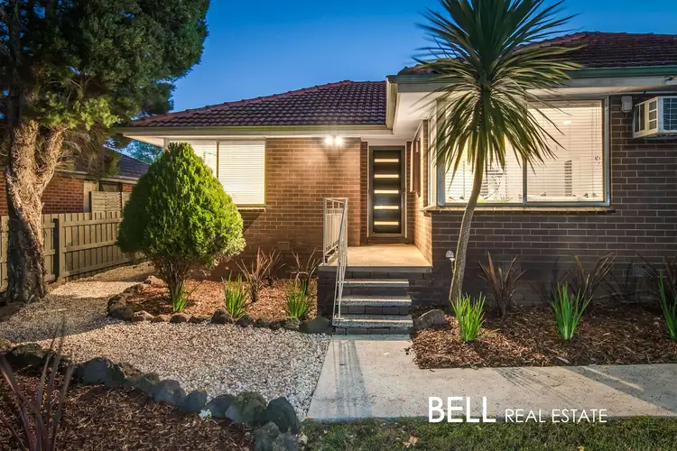 8 Sellick Drive, Croydon VIC 3136