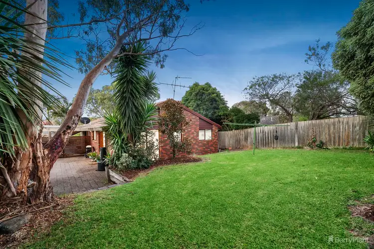 22 Glen Katherine Drive, St Helena VIC 3088