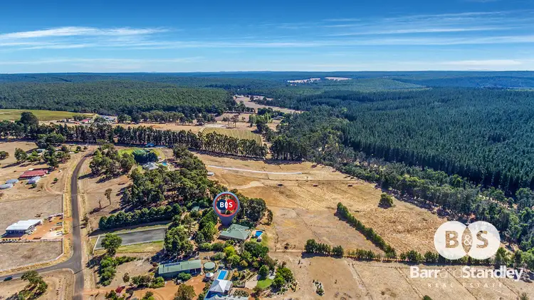 24 Banks Avenue, Harris River WA 6225
