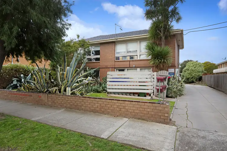 Second view of Homely flat listing, 11/11 Gordon Street, Footscray VIC 3011