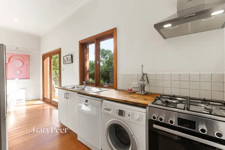 Fifth view of Homely house listing, 2 Albion Street, Caulfield South VIC 3162
