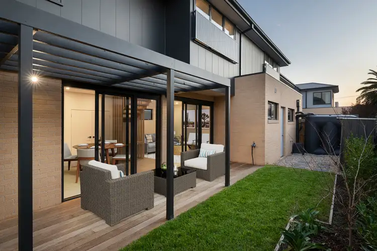 Fifth view of Homely townhouse listing, 2/9 Barkly Street, Mordialloc VIC 3195