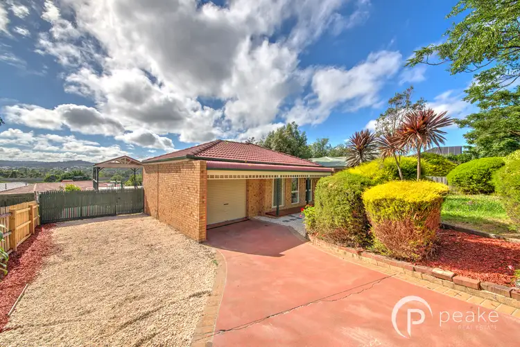 8 Jarryd Crescent, Berwick VIC 3806
