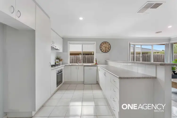 Sixth view of Homely house listing, 11 Maree Court, Kurunjang VIC 3337