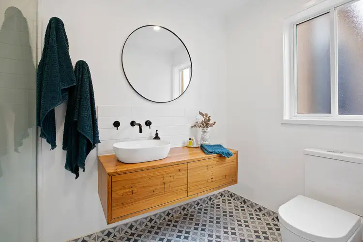 Sixth view of Homely unit listing, 1/70 Lusher Road, Croydon VIC 3136