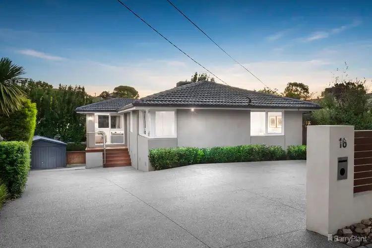 16 Worthing Avenue, Doncaster East VIC 3109
