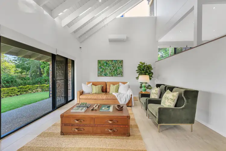 Fifth view of Homely house listing, 2 Riatta Street, Chapel Hill QLD 4069