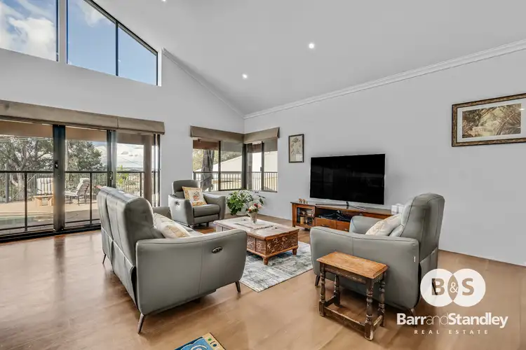 4 Marriot Place, Australind WA 6233