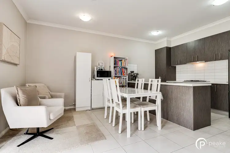 Fifth view of Homely unit listing, 5/41-45 Valencia Circuit, Cranbourne VIC 3977