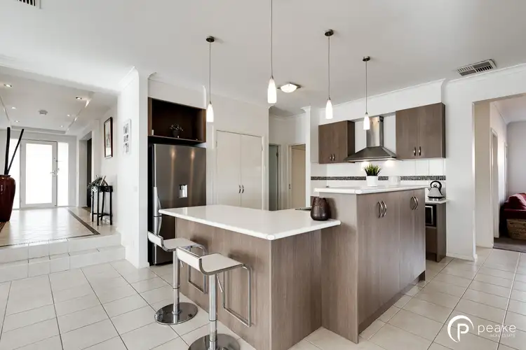 Second view of Homely house listing, 7 Sheldon Drive, Berwick VIC 3806