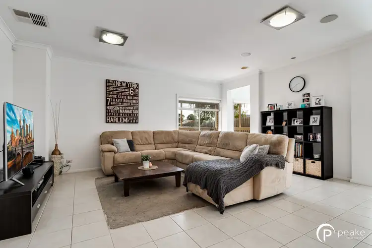 Fourth view of Homely house listing, 7 Sheldon Drive, Berwick VIC 3806