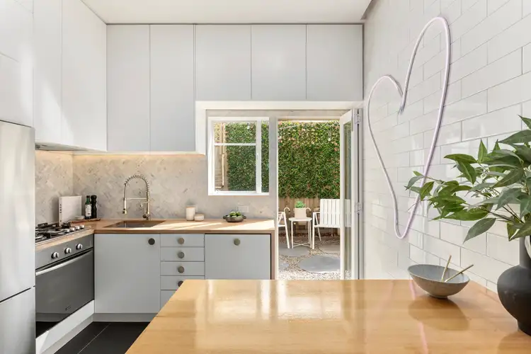 Third view of Homely apartment listing, 6/350 Dandenong Road, St Kilda East VIC 3183