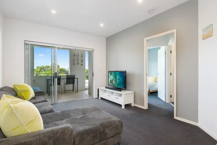 Second view of Homely unit listing, 21/14 Montrose Road, Taringa QLD 4068