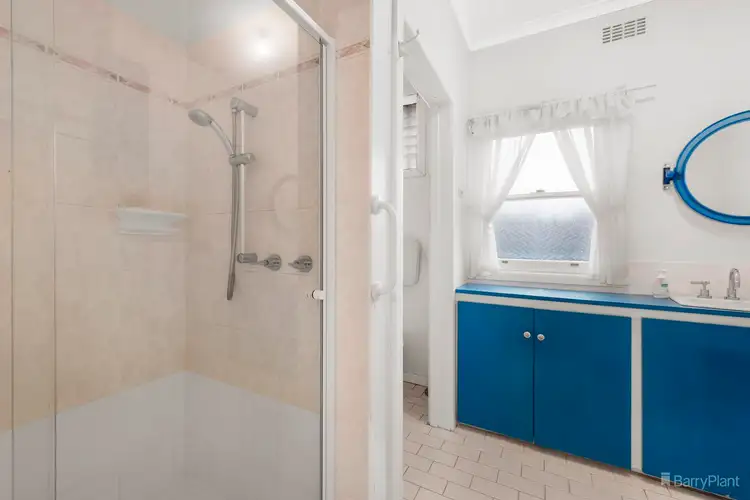 Sixth view of Homely house listing, 10 Dumossa Avenue, Bulleen VIC 3105