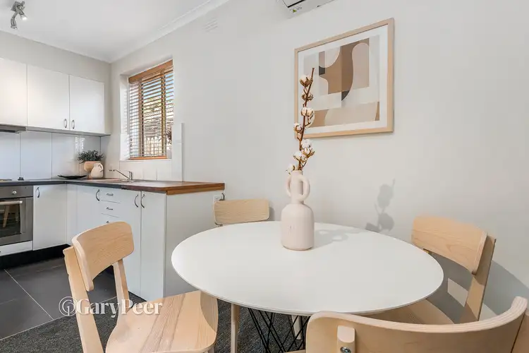 Fourth view of Homely apartment listing, 2/9 Waratah Avenue, Glen Huntly VIC 3163
