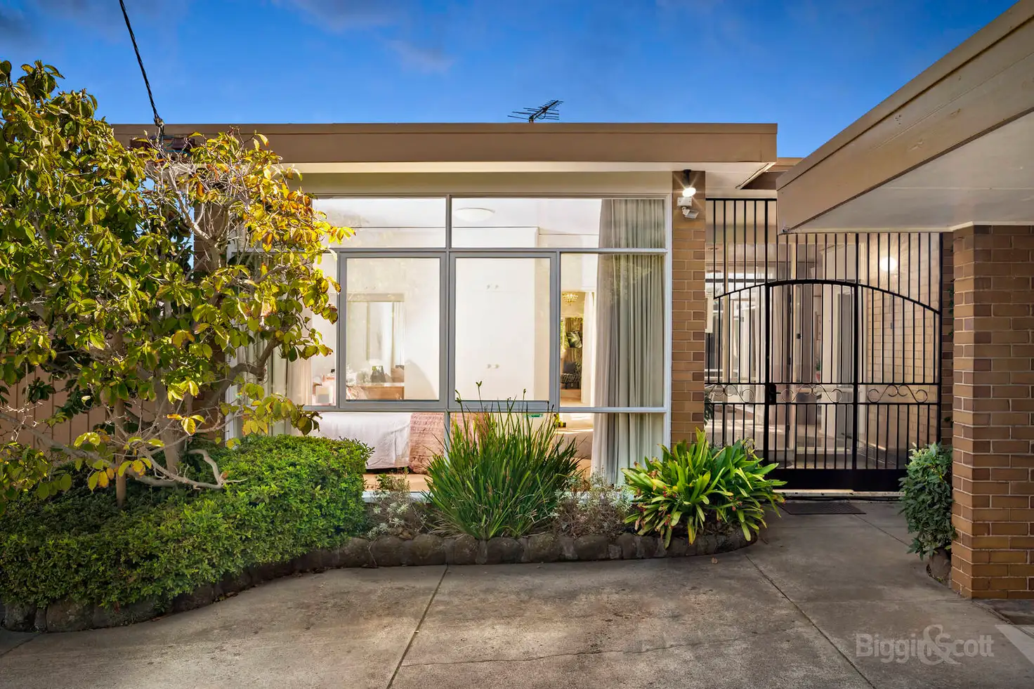 Main view of Homely townhouse listing, 1/9 David Street, St Kilda East VIC 3183