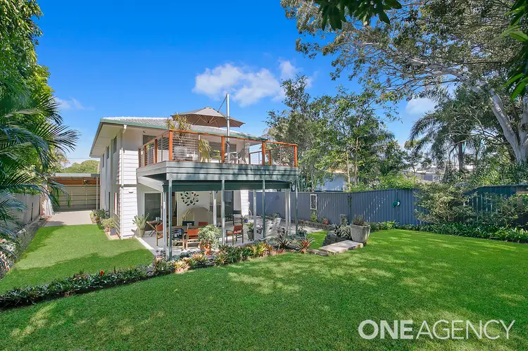 6 Bradley Road, Clontarf QLD 4019