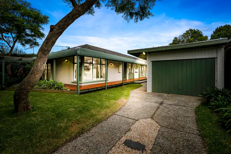 6 Florida Avenue, Dingley Village VIC 3172