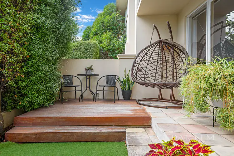3/102 Oakleigh Road, Carnegie VIC 3163