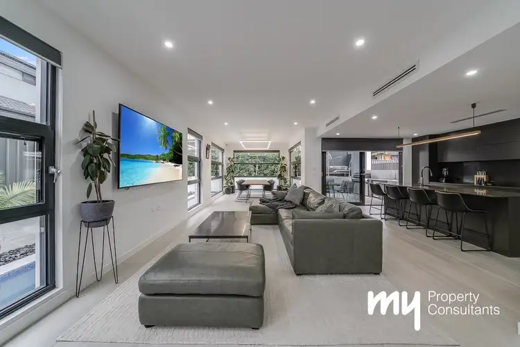 6 Daddo Street, Oran Park NSW 2570
