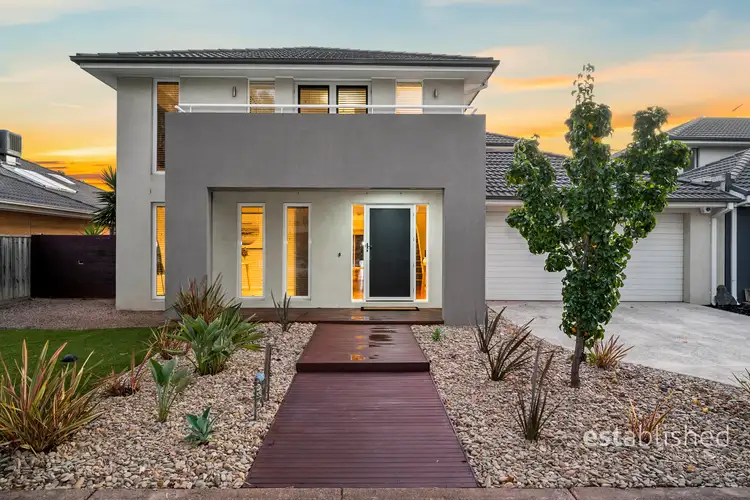 11 The Breezewater, Sanctuary Lakes VIC 3030