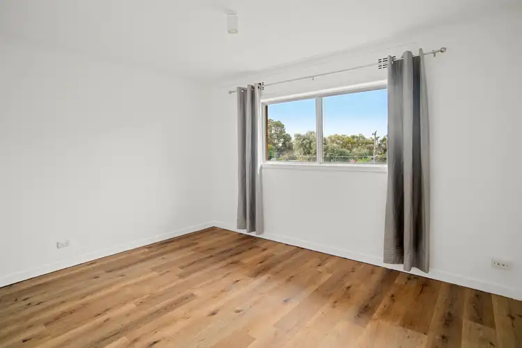 Seventh view of Homely unit listing, 8/2 Rand Court, Withers WA 6230