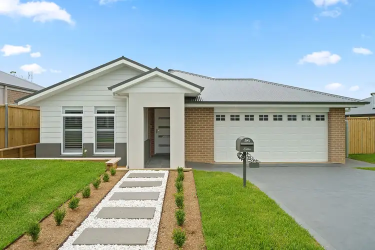 10 Francis Street, Moss Vale NSW 2577