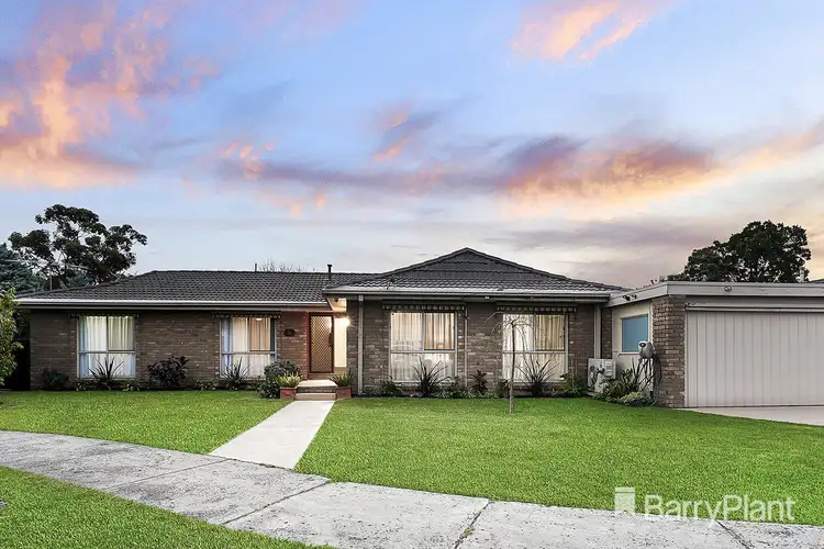 4 Chivers Court, Dingley Village VIC 3172