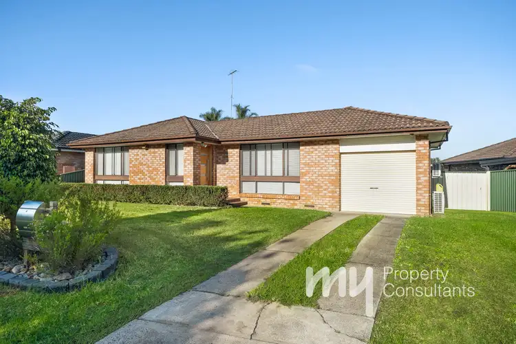 25 Missouri Street, Kearns NSW 2558