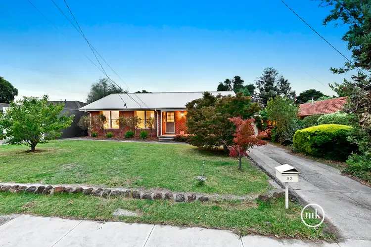 52 Warralong Avenue, Greensborough VIC 3088