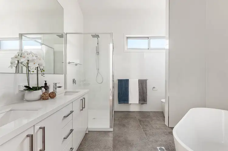 Third view of Homely unit listing, 4/130 Wilsons Road, Mornington VIC 3931
