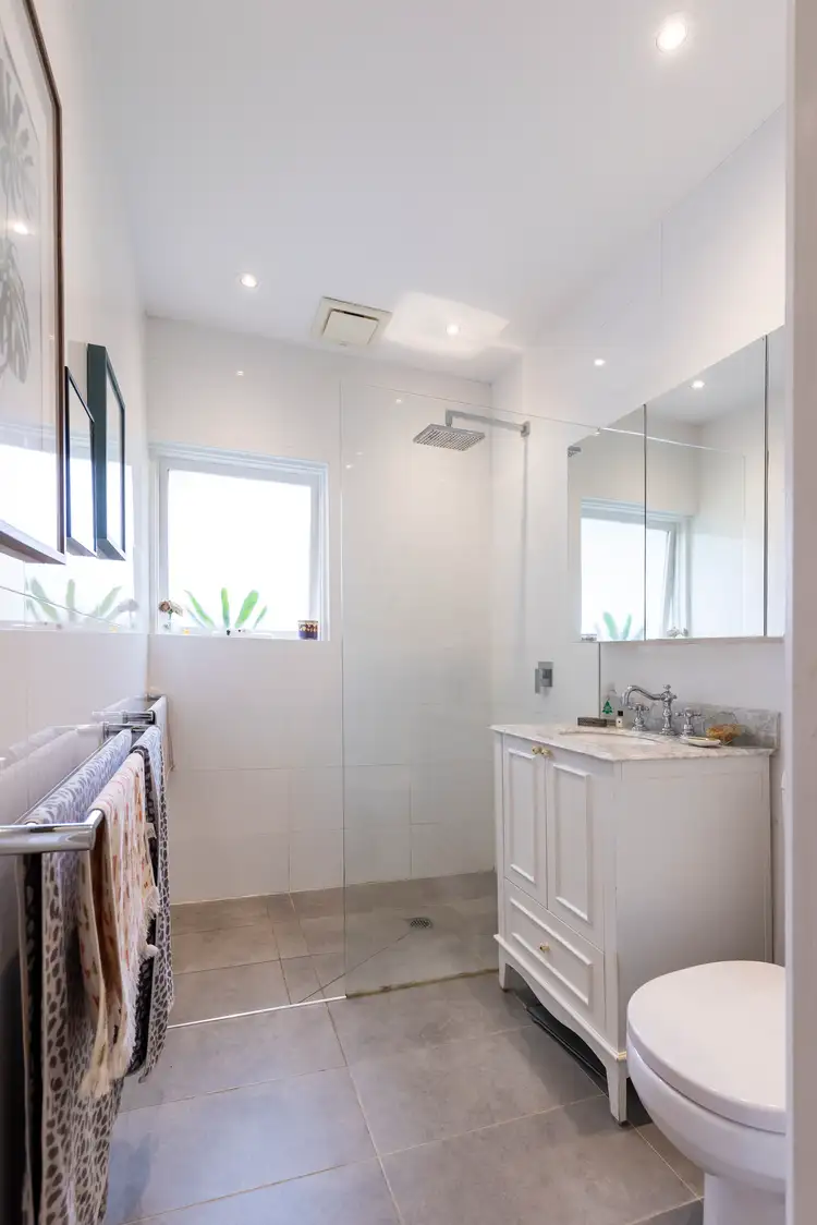 Fifth view of Homely apartment listing, 4/13 Clendon Road, Armadale VIC 3143