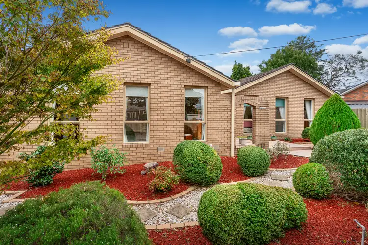 4 Village Drive, Dingley Village VIC 3172