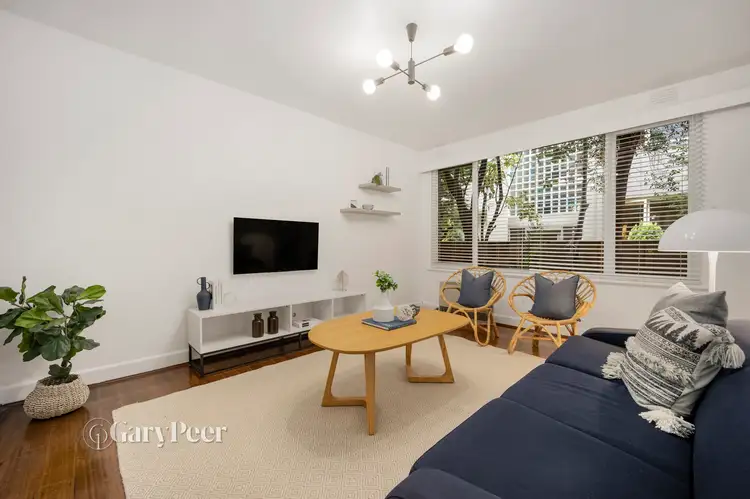 2/5 Milton Street, Elwood VIC 3184