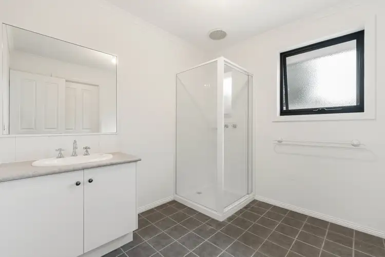 Fifth view of Homely house listing, 2 Elle Way, Tyabb VIC 3913