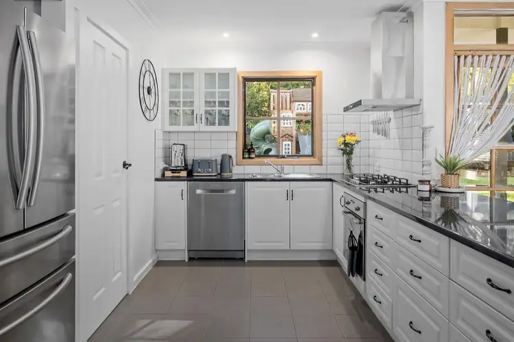 Fourth view of Homely house listing, 8 Elm Crescent, Emerald VIC 3782