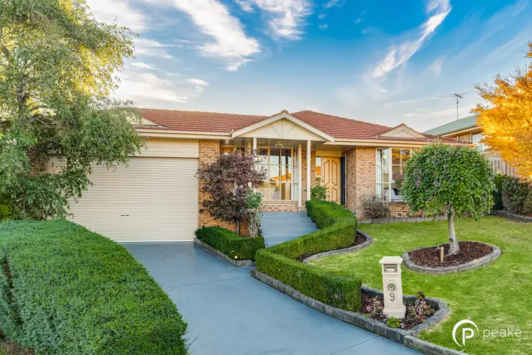9 Matheson Court, Berwick VIC 3806