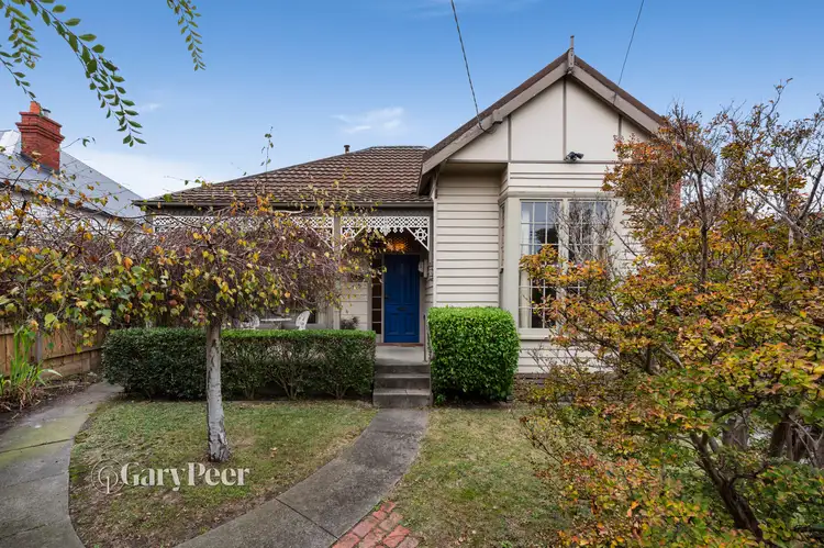 15 Imperial Avenue, Caulfield South VIC 3162