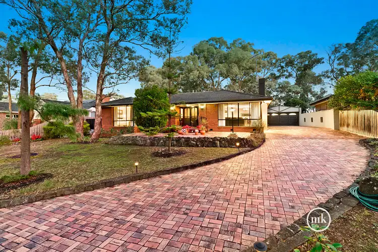 27 Greenwood Street, Briar Hill VIC 3088
