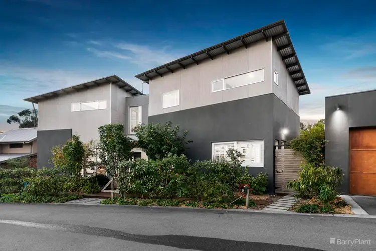 4 Green Place, Eltham VIC 3095