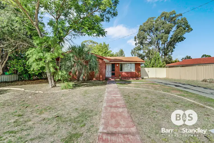 15 Hooper Place, Withers WA 6230