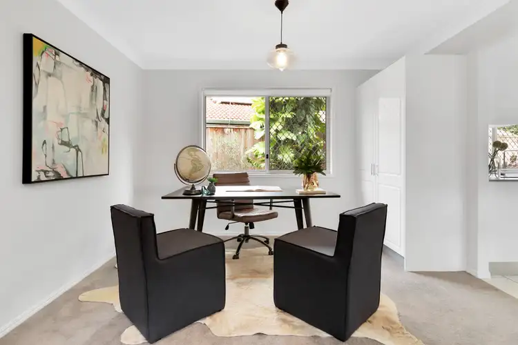 Fifth view of Homely house listing, 2 Geewan Place, Chapel Hill QLD 4069