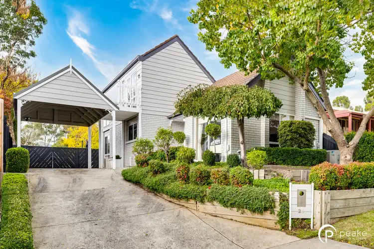 26 Valley View Crescent, Berwick VIC 3806