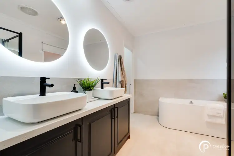 Sixth view of Homely house listing, 3 Andval Court, Berwick VIC 3806