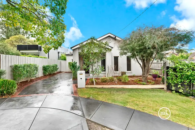 10 Allen Grove, Kew East VIC 3102